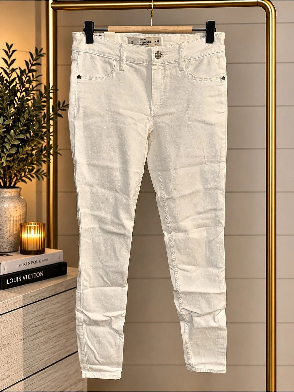 NWT Abercrombie & Fitch Skinny White Denim Jeggings